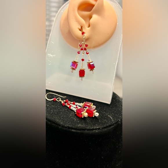 RED AB AND BEADED NECKLACE AND HOOK EARRINGS SET-ONE OF A KIND - Picture 4 of 9